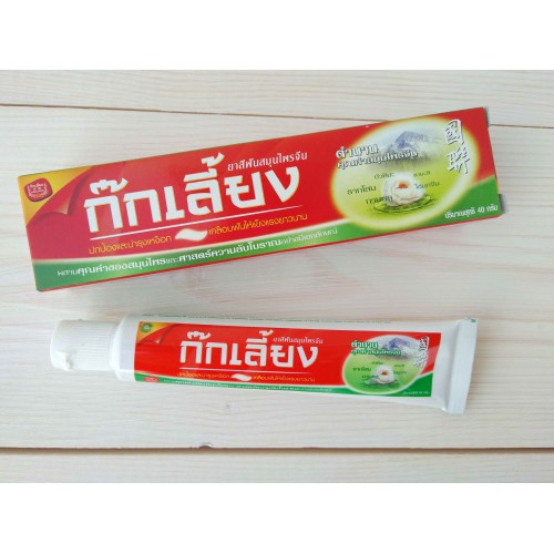 Безсульфатная травяная зубная паста 40 гр Herbal toothpaste 